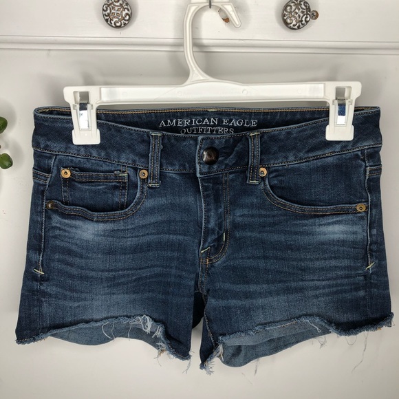 4 for $25 American Eagle Outfitters Distressed Super Stretch Jean Shorts Size 2